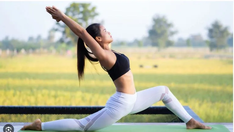 7-loi-ich-vuot-troi-cho-suc-khoe-khi-tap-luyen-yoga-moi-ngay-1111